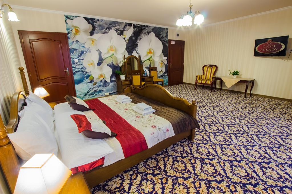 Zlote Arkady Hotel Czestochowa Luaran gambar
